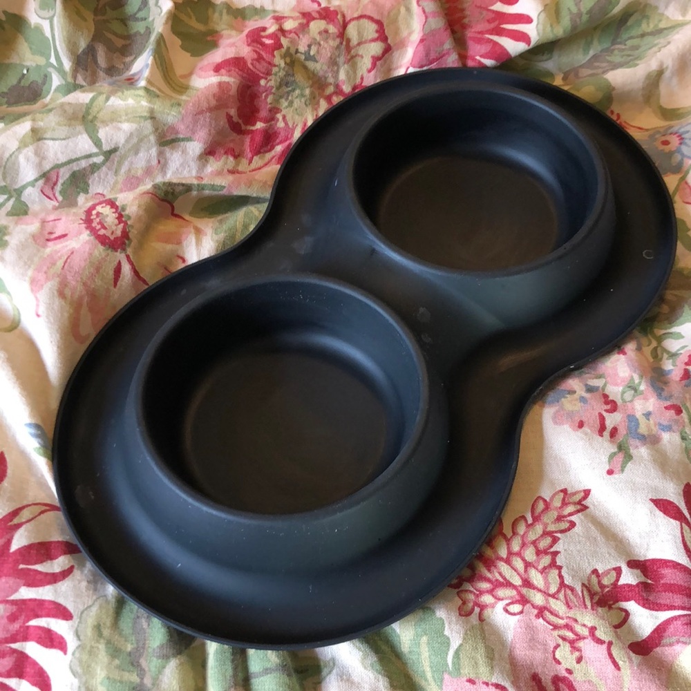 TRAVEL Non-Slip Pet Bowls 2 bowl CRUSH Lightweight
